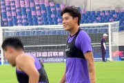开云体育-于根伟：李嗣镕的职业素养很好，知道要通过努力慢慢获得机会