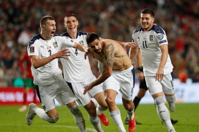 1636947044640076362.jpg 44.jpg